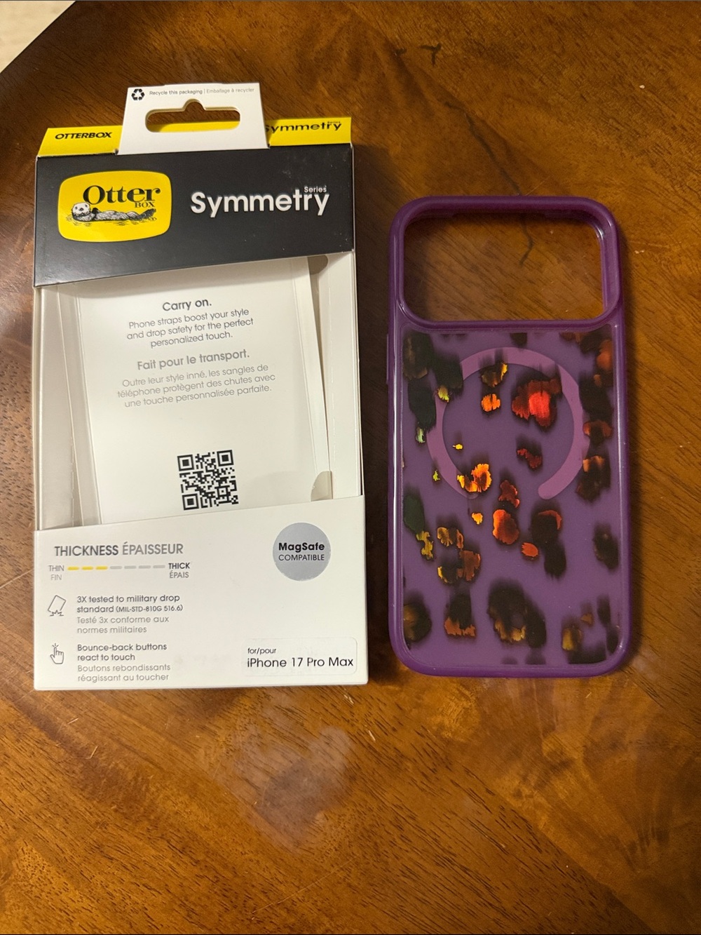 IPhone 17 pro max otter box 30$